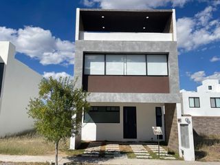 CASA EN VENTA NUEVA EN COTO ZONA TEC AGUASCALIENTES