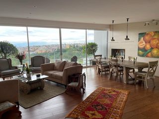 VENTA y RENTA  PH en Misión del  Lago, en La Loma Santa Fé con amplia terraza
