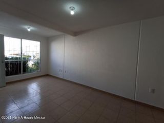 Casa en Venta San Antonio la Isla, San Lucas Tepemajalco 24-3090 JN