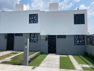 Estrena moderna casa en Corregidora