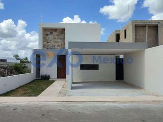 Last 6 houses with 3 bedrooms in a private residential area north of Mrida