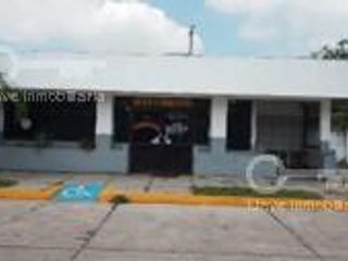 Renta de Local Comercial de 109.96 m2 en Carretera Cárdenas-Villahermosa, Villahermosa, Tabasco.