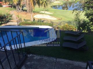 Casa con alberca en Renta de 3 recamaras en campo de golf  Ixtapa A02