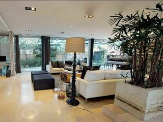 Casa  Semi-Amueblada en Renta o Venta  Residencial Domus (m2c183)