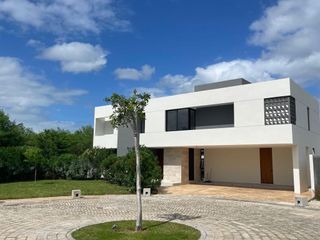 Casa en Venta, Fracc Soluna en Mérida Yucatán.