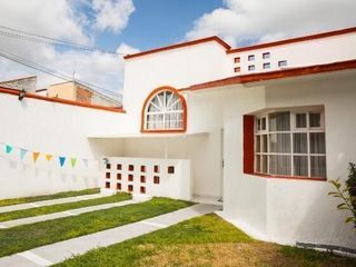 Se Vende Casa en Tejeda, Jardín,  3 Recamaras, 3.5 Baños, Cuarto Serv, Ganela!!