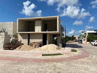 Casa en pre venta en Cancun Lagos del sol