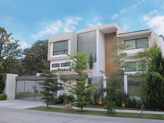 Casa con Alberca en venta El Palomar Tlajomulco de Zuñiga Sur