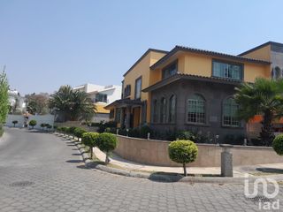 Residencia en renta - Zona Esmeralda - Prado Largo