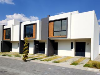 Casa en venta en Toluca, zona Aeropuerto.