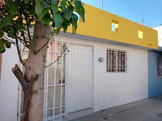 Casa en venta Fracc. MANUEL J. OTHON en San Luis Potosi, S.L.P.