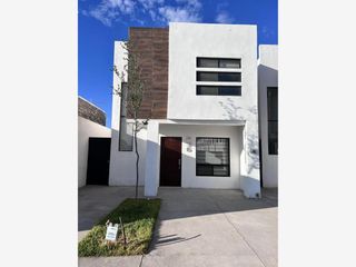 Casa en Venta en Puerta de Hierro