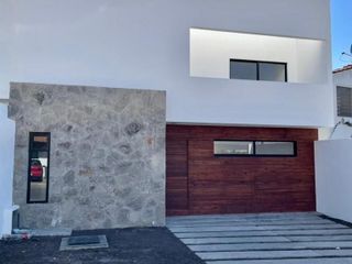 Preciosa Residencia en Milenio III, Estudio o 5ta Recamara, Mármol, 4 Baños...