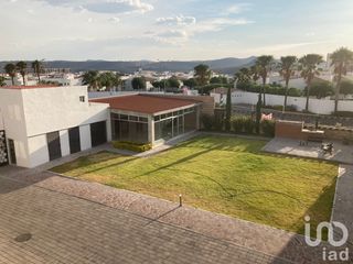 CASA EN VENTA EN MANANTIALES CORREGIDORA, QUERETARO