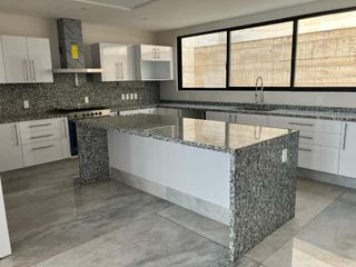 VENDO CASA EN TECAMACHALCO