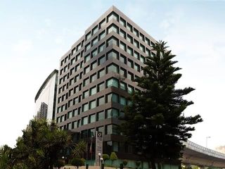 Oficina de 255.01 m SEMI ACONDICIONADA en renta en prestigioso edificio
