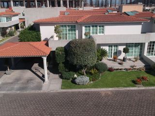 Casa en condominio en San Mateo