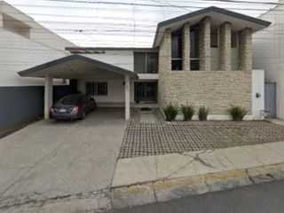 Casa en venta en Valle de Chipinque en San Pedro Garza García