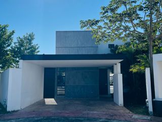 Casa en Venta en Mérida, Privada Fontana, Fraccionamiento algarrobos (59)