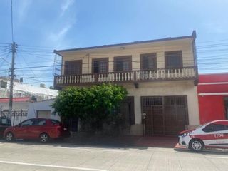 Casa en Venta Veracruz Col. Centro, Con Recamara en P.B,