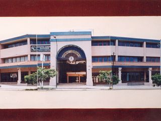 Local comercial en Edificio Lafayette