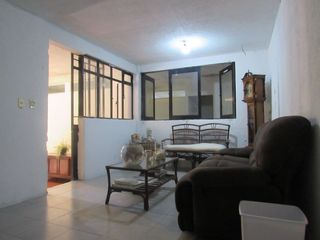 Casa en Venta con Uso de Suelo en Tlalpan Colonia Isidro Fabela (m2c287)
