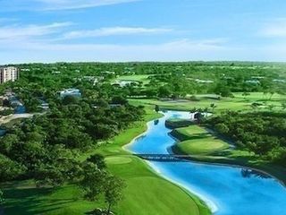 Lote vista a campo de golf orientación Sur- Norte, Yucatán Country Club