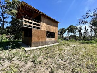 Terreno en  Terreno con cabaña en venta en Coatepec Ver fraccionamiento las minas. Zona prolongación Altamirano.