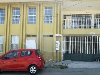 Se vende propiedad de 494 m2 en col. Ruiz Cortinez, Tijuana