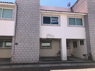 Casa en venta en San Mateo Atenco, ubicada en el fraccionamiento Hacienda Real I