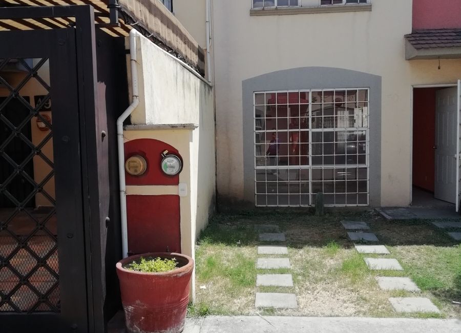 CASA EN EMILIANO ZAPATA PASEOS DEL RIO