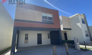 Casa en Venta al Poniente Fracc. Triana