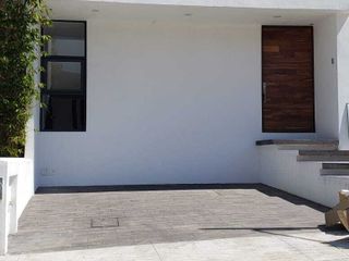 Casa en VENTA totalmente nueva en Altozano