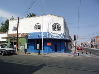 Local en renta esquina con 30 Norte y 14 Oriente, Colonia Humboldt, Puebla, Pue.