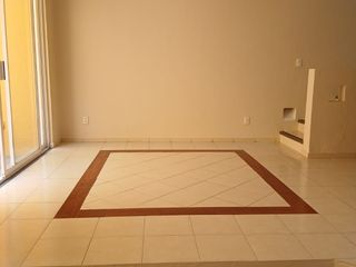 AVENIDA FRANCISCO MORAZAN # 796 CASA