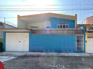 En renta Bodega con oficinas en Xalapa, cerca de Lázaro Cárdenas