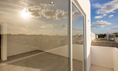 Hermosa Residencia de 3 Habitaciones en el Oriente de la Ciudad.