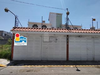 Casa en venta en Zinacantepec. Gran oportunidad, muy cerca de la Deportiva de Zinacantepec