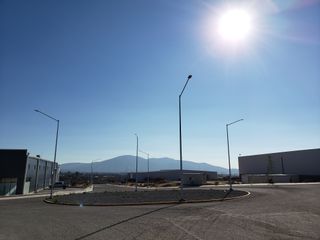 TERRENO INDUSTRIAL 2400 M EN VENTA  CERCA DEL PARQUE INDUSTRIAL QUERETARO
