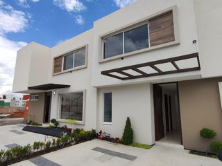 Casa en condominio en San Salvador Tizatlalli