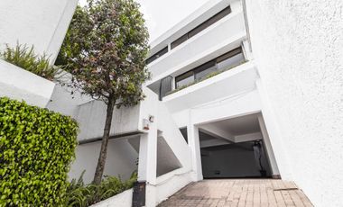 Casa en Condominio en Venta en BOSQUES DE LAS LOMAS
