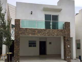 Casa  en venta en La Perla,  Monterrey