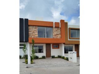 Moderna Casa en venta en Cañadas del Bosque Tres Marías L43 $2,850,000