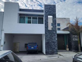 Casa en Venta en Los Olivos  Residencial,  Zona Carretera Nacional (LJGC)