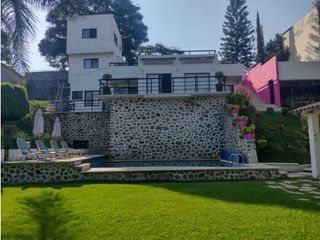 Casa con vista panorámica en Cuernavaca#