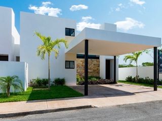 Casa en venta Mérida, Alzare Residencial, Real Montejo a 3 minutos de Dzityá