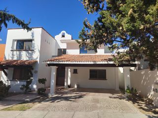 NORTE RENTO CASA EN PULGAS PANDAS
