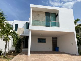Casa en Renta en Cholul, Mérida, Yucatán