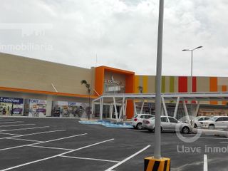 Kiosco en  Renta, Plaza el Dorado, Col. Gaviotas, Coatzacoalcos, Ver.