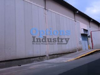 Warehouse for rent in Vallejo